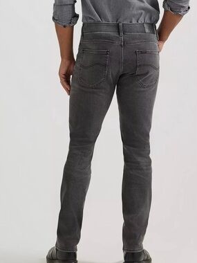 NWT Lee Extreme Motion MVP Jeans Slim Tapered Waistband Stretch 40x32 42x30 New